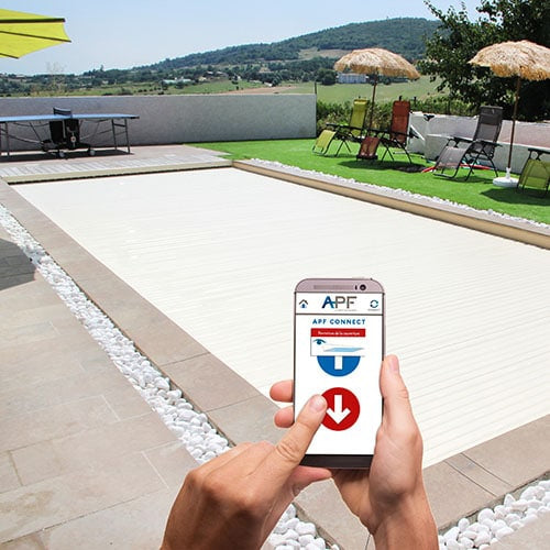 Cover Control V2 APF Pool